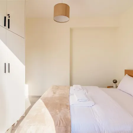 Cosy & Stylish 1-bedroom In The Centre * Athens