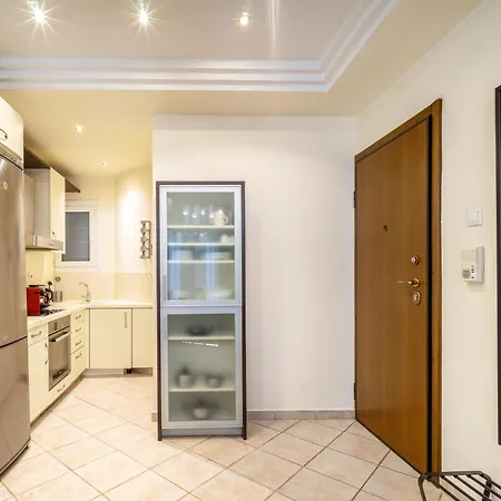 Kolonaki, Marasli Apartment *