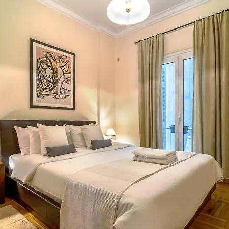 Kolonaki, Marasli Apartment *