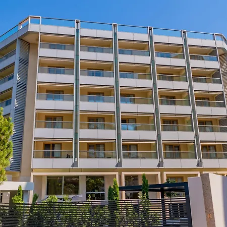 Hotel Divani Escape - Adults Only 5*