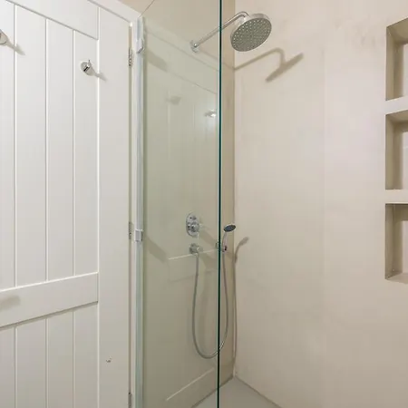 Pame - 2bd & 2ba Home, 4 Min To Acropolis