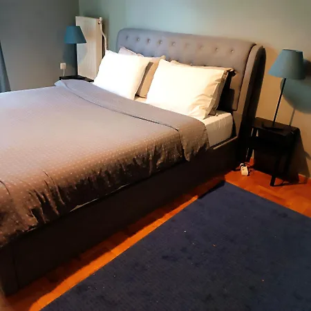 Comfortable Modern Entire House Near The Center Of Athens-blue Serenity