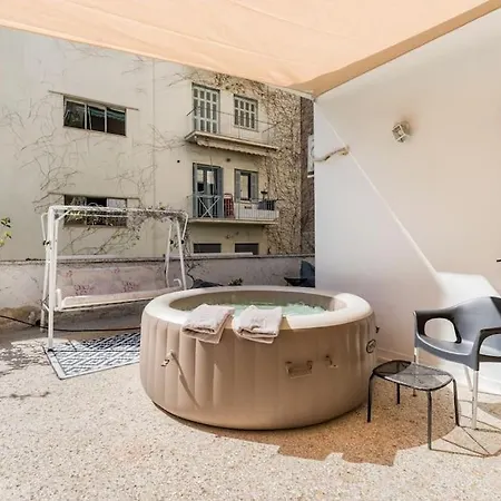 Apartment Amazing 3bdr With Unique Roof Garden In Plaka *