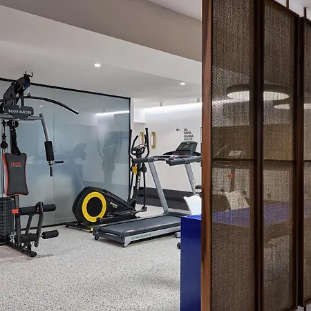 The Newel Acropolis 3*