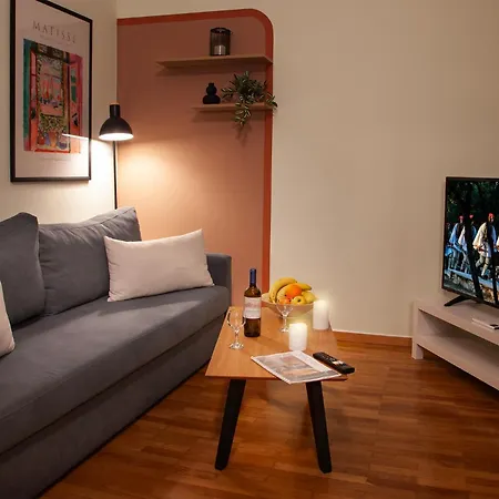 Aris123 By Smart Cozy - In The Heart Of - 5 Minutes From Metro - Available 24hr Athene