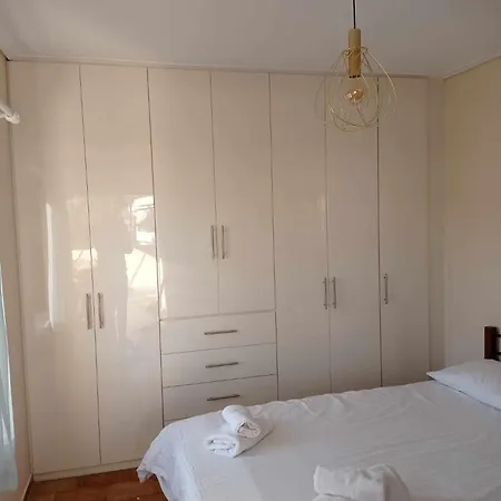 Apartment Seaview In Varkiza Steps To With Parking