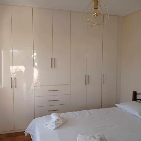 Apartment Seaview In Varkiza Steps To With Parking *