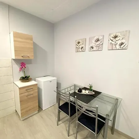 Dima And Apartmán Atény