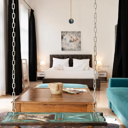 Neoclassical Loft In Monastiraki - Acropolis And Metro Apartment