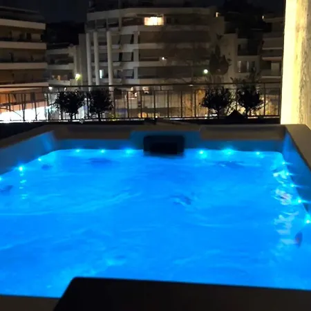 Boutique Luxury Dream Penthouse 5' To Metro Apartment *