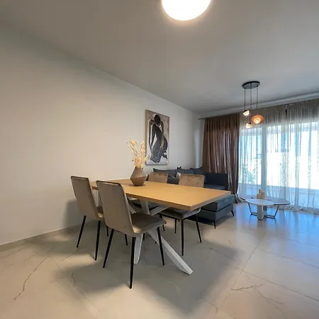 Apartment Urban Oasis In Ellinikon - Athenean Athens