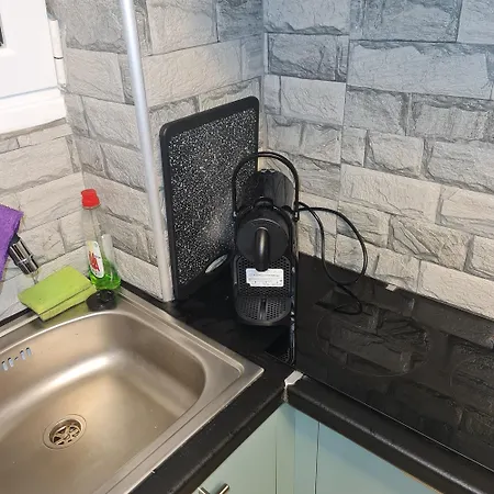 Full Near Kato Patissia Apartment *