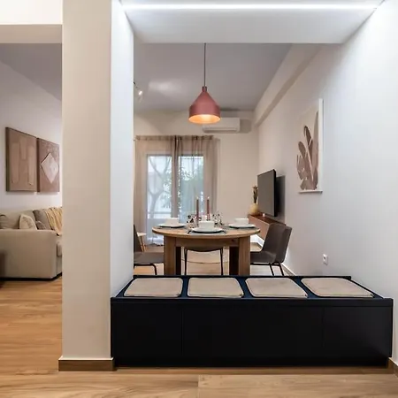 Apartment Delightful Sense 2bd In Kolonaki 7 Min To Metro
