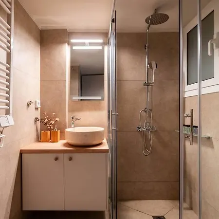 Delightful Sense 2bd In Kolonaki 7 Min To Metro Apartment *