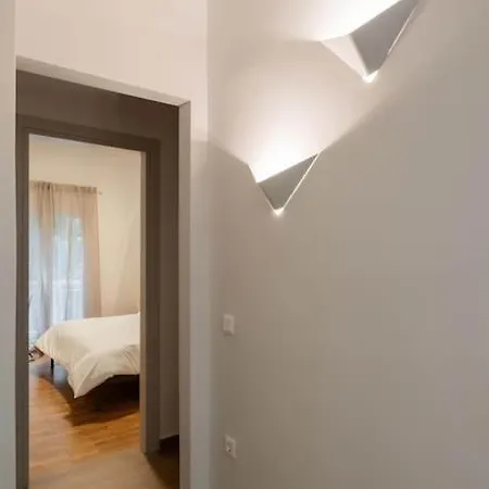 Delightful Sense 2bd In Kolonaki 7 Min To Metro * Athens