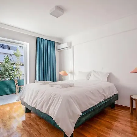 Athenian Sky High Excellence Apartment