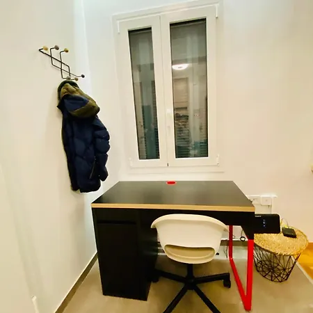 Apartment Antinoros Inn, Stylish Apartment,3' To Metro
