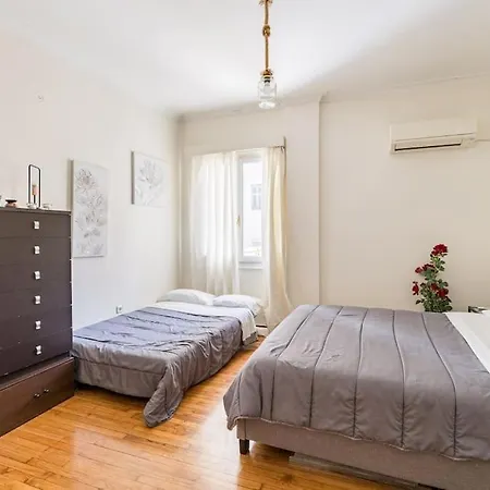 Apartment Amazing 3bdr With Unique Roof Garden In Plaka *