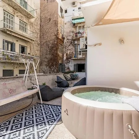 Amazing 3bdr With Unique Roof Garden In Plaka