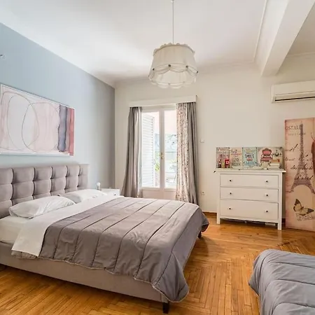 Amazing 3bdr With Unique Roof Garden In Plaka