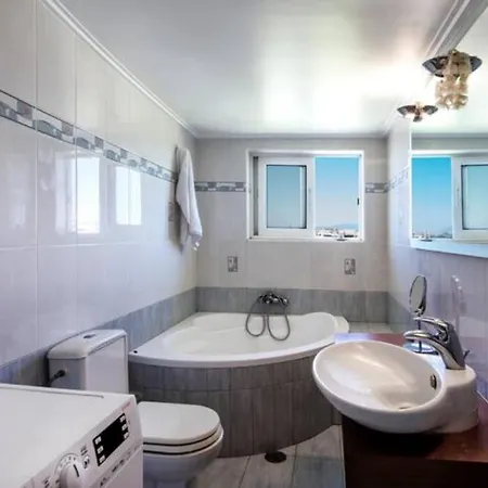 Apartment Alimos Sea View *