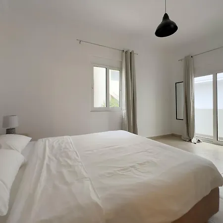 Glenvar Heights A2 Spacious In Paleo Faliro