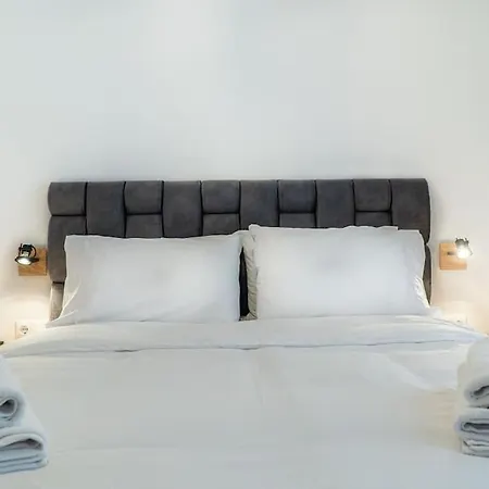 Syntagma Square, 60sqm Platinum Athens