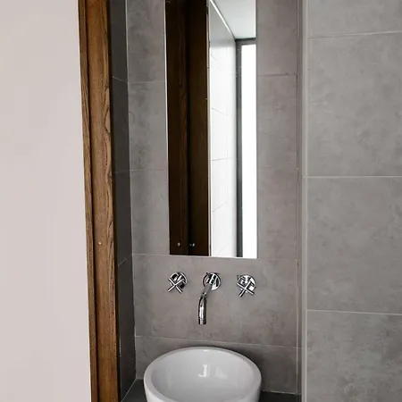 Bright Loft With Terrance - Next To Metro Kerameikos Apartment
