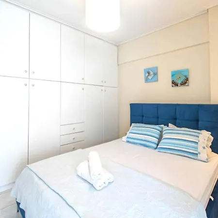 Colourful And Bright In Kallithea Apartment Athens