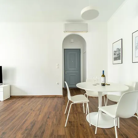 Superb Flat In The Historic Centre Of Apartment Athens
