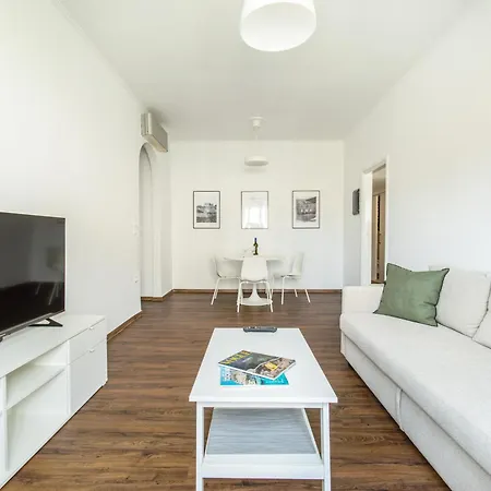 Superb Flat In The Historic Centre Of Athens