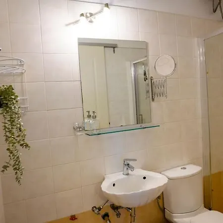 'afrodite' Cozy In Egaleo Apartment