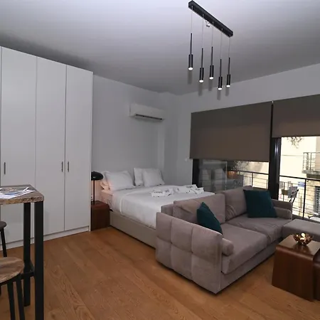 Nueva Upscale By Neuvel Apartment