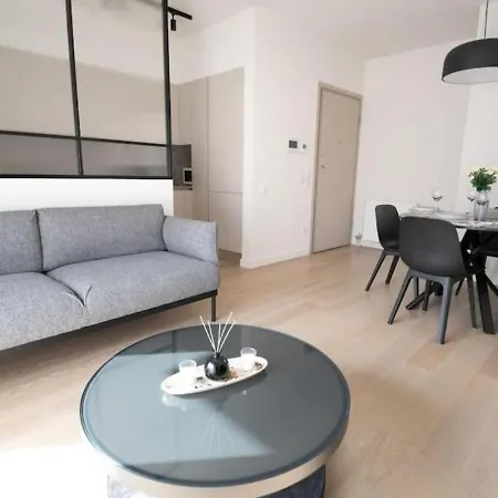 Apartment Modern 7th-floor With View