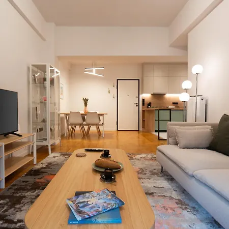Apartment Liv - Modern Heavenly Retreat In Exarcheia
