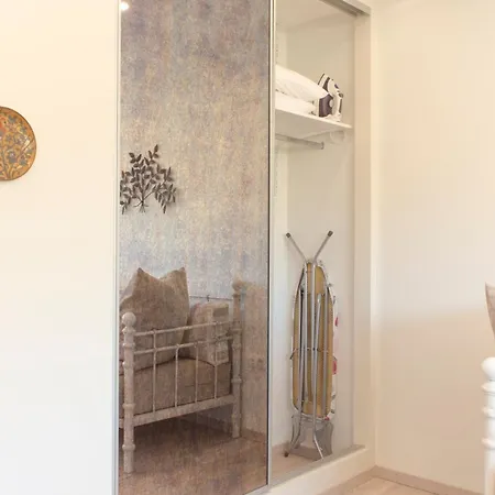 Living Stone - Beryl Appartement Athene
