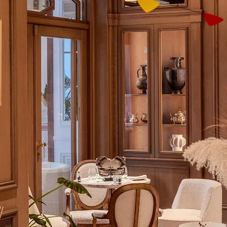 The Dolli At Acropolis, A To Live Hotel 5*