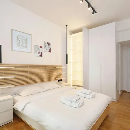 Cosmopolitan Kolonaki - Greecing Apartment Athens