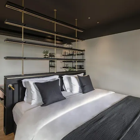 Hotel The Modernist 4*