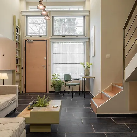 In The Center Of 'a Modern Loft' Apartment *