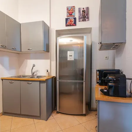 Neoclassical Loft In Monastiraki - Acropolis And Metro Apartment
