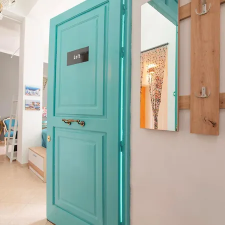 Neoclassical Loft In Monastiraki - Acropolis And Metro *