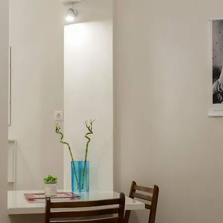 Bright & Spacious 1br Athens, Goudi *