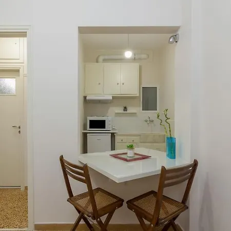 Bright & Spacious 1br Athens, Goudi Apartment *