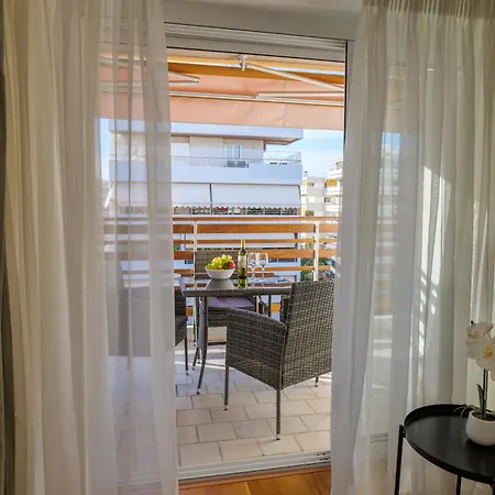 Faliro Lux By The Sea Vipgreece Апартаменты *
