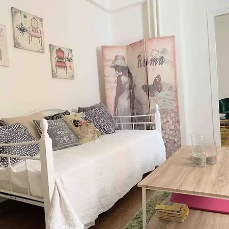 Amazing 3bdr With Unique Roof Garden In Plaka Athens