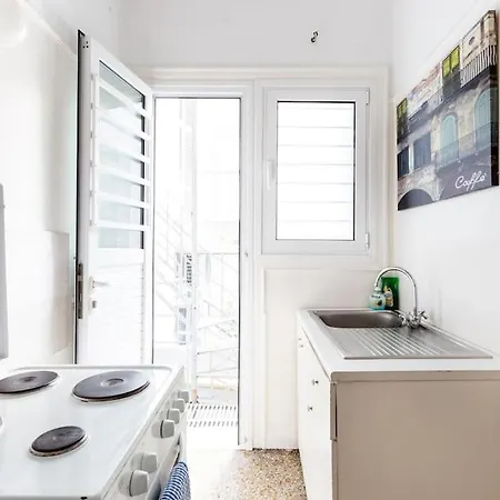 Amazing 3bdr With Unique Roof Garden In Plaka