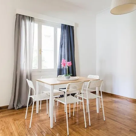 Apartment Amazing 3bdr With Unique Roof Garden In Plaka *