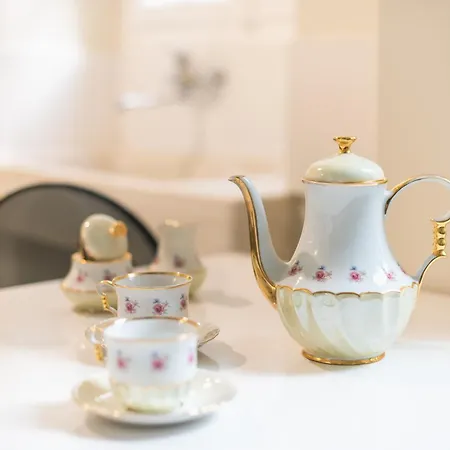 Apartment The Rare Luxury Gem Near Syntagma, Kolonaki Square