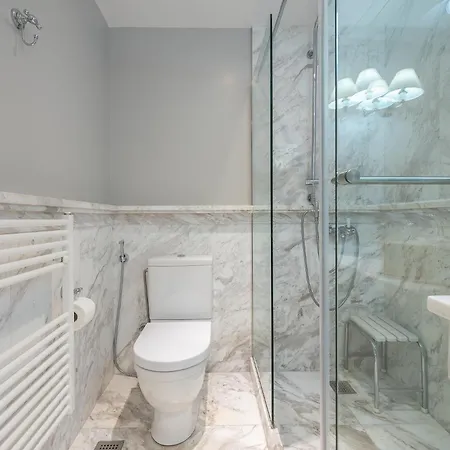 Apartment The Rare Luxury Gem Near Syntagma, Kolonaki Square *